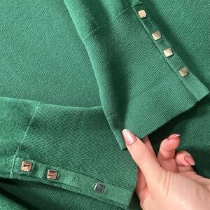 Chico's Emerald Knit Top
